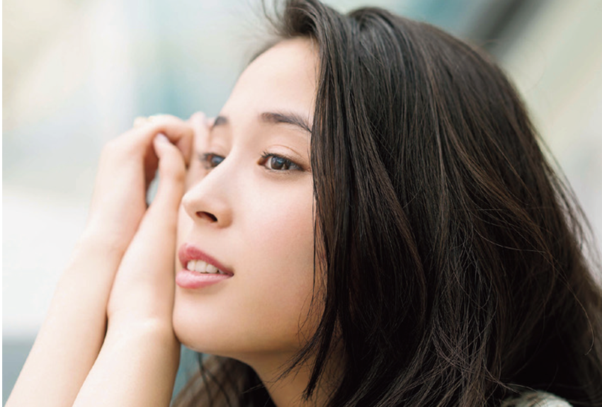 withモデル・広瀬アリス──担当編集が語る舞台裏