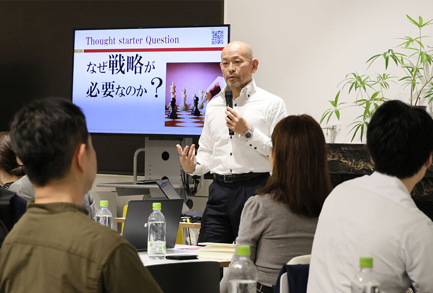 トップマーケター・音部大輔さんが語る「戦略」の本質 ── 「クーリエ・ジャポン」特別開催イベントレポート