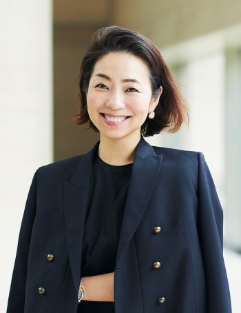 ミモレかわらさんリサ350.jpg