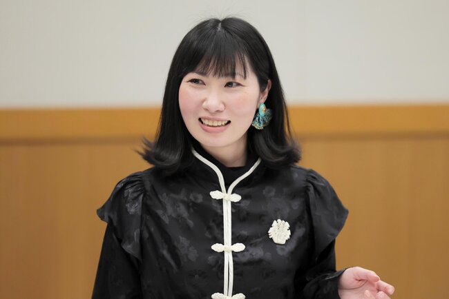 漫画家　志真てら子先生