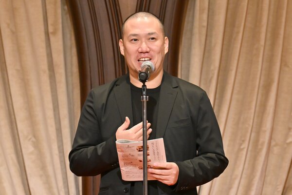 講談社メディアアワード2024, メディアカンファンレンス, 贈賞式, 電通, zero/Dentsu Lab Tokyo, 越智⼀仁氏