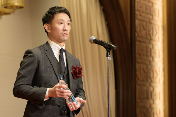 講談社メディアアワード2024, メディアカンファンレンス, 贈賞式, ヤンマーホールディングス, 山添淳史氏, C大阪ヤンマーレディース