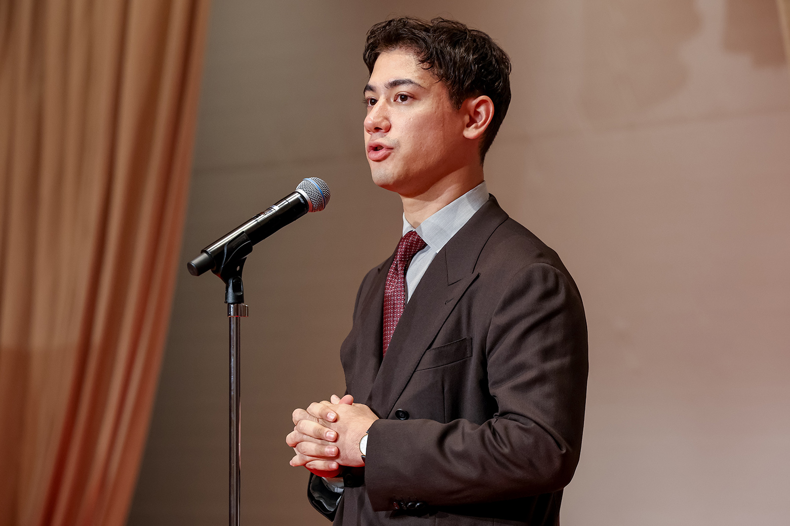 FOX UNION Inc. CEO 国⼭ハセンさん