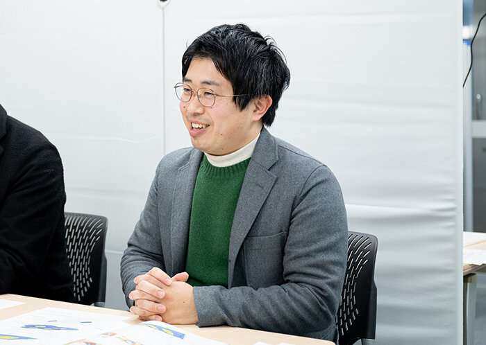 インタビュー写真（トリミング.jpg